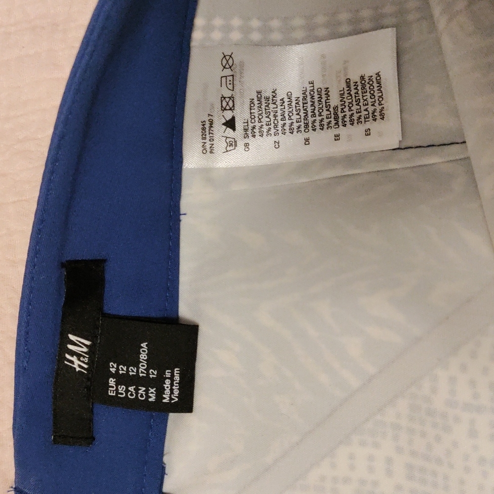Patterned Miniskirt - Picture 2 of 2